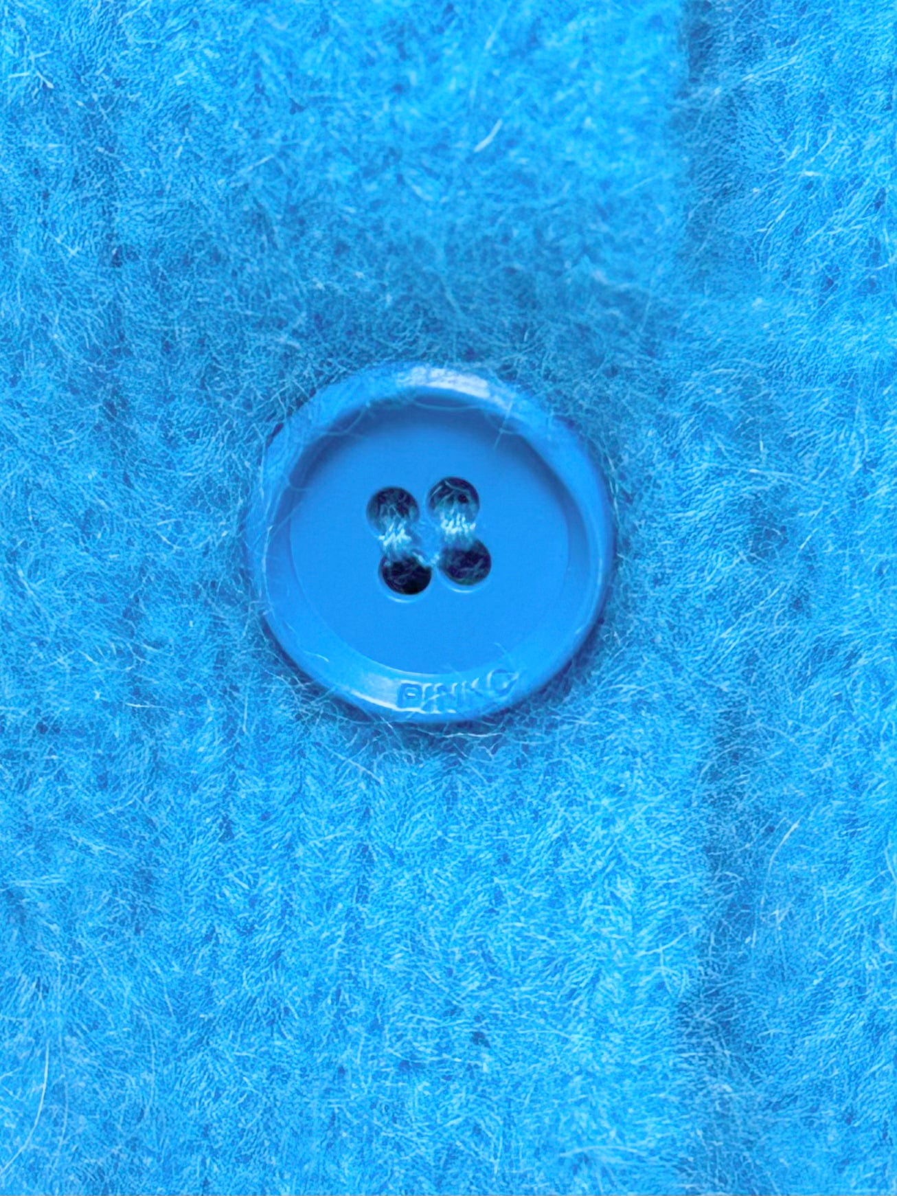 PINKO【SALE】PICK UP!残り1点【60%OFF/ショートカーデ/カラーニット/トレンド/ロゴ】ショートカーディガン PF9701-09