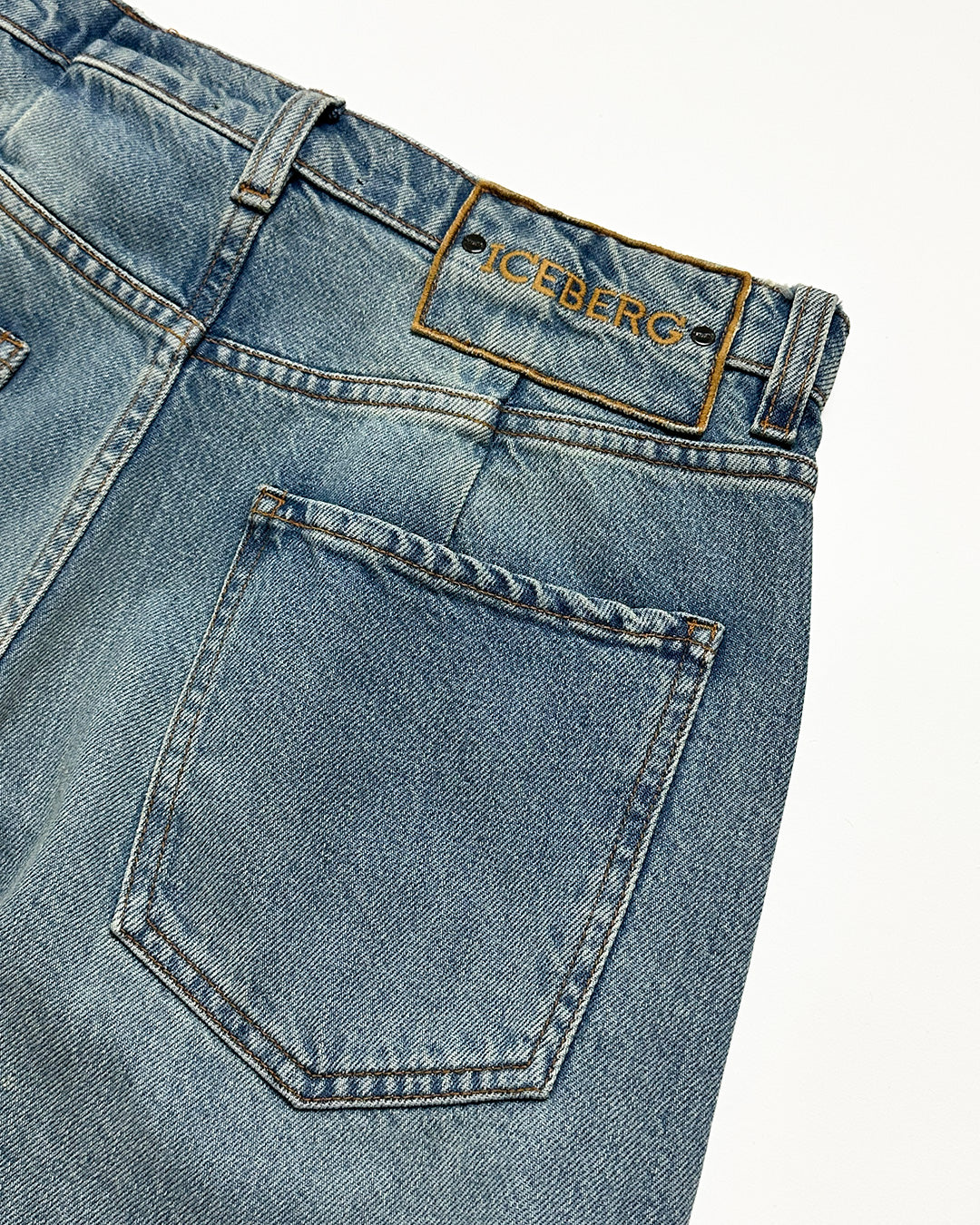ICEBERG【春デニム/バレル/ワイド/ロゴ】バレルデニム II0303-03