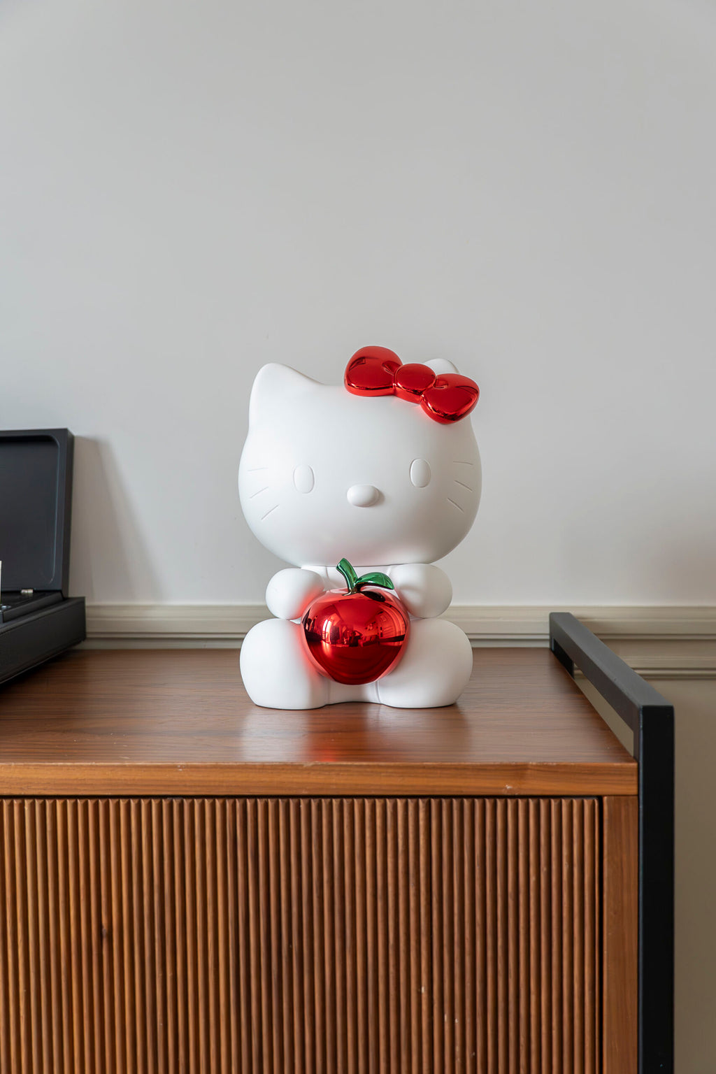 LEBLON DELIENNE ルブロン デリエンヌ【HelloKittyApple♡White&Red/ハローキティ/グロッシーアップル/Small27センチ】 LHHKAM-27