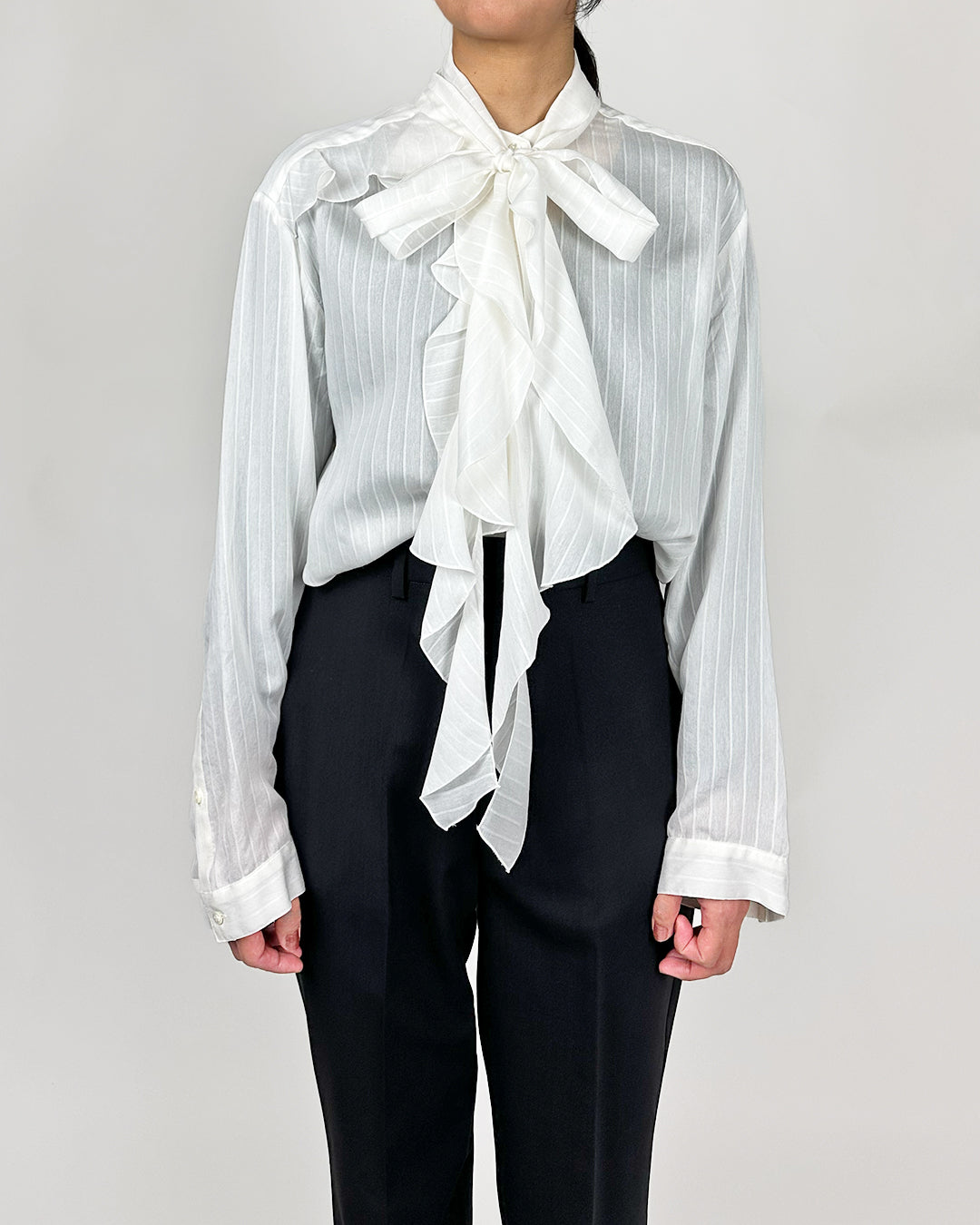 DOROTHEE SCHUMACHER【オケージョン/シルク混/フリル/Iライン】ボウタイブラウス　GG5616-44