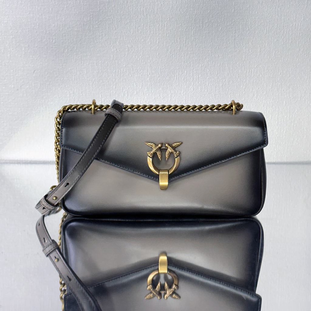 PINKO　ショルダーバッグ　PD9905-04
