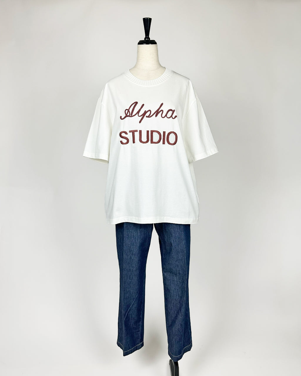 ALPHA STUDIO【ロゴTシャツ/ビッグシルエット/トレンド/エレガンス/コットン100％】アルファロゴカットソー　ZI0800-29