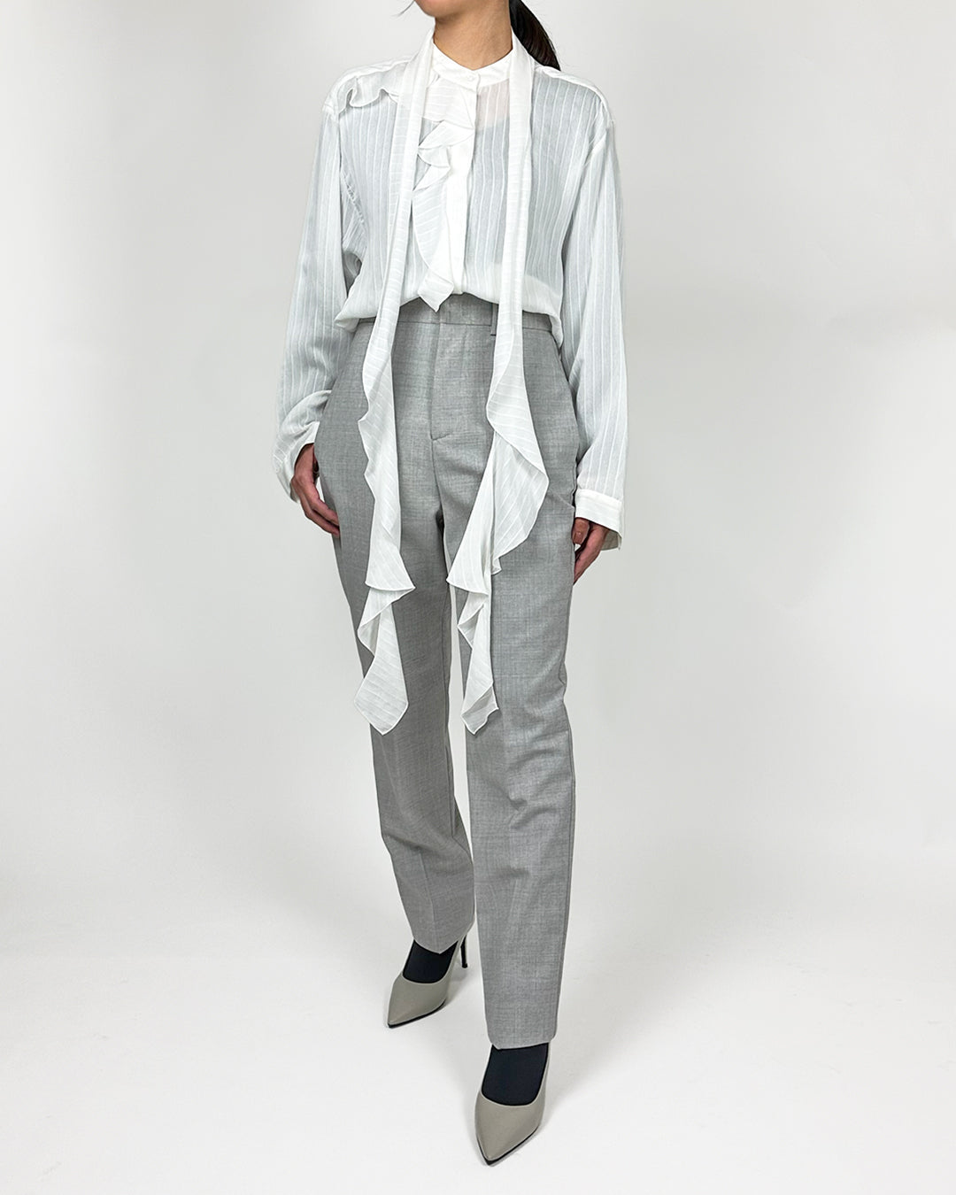 DOROTHEE SCHUMACHER【オケージョン/シルク混/フリル/Iライン】ボウタイブラウス　GG5616-44