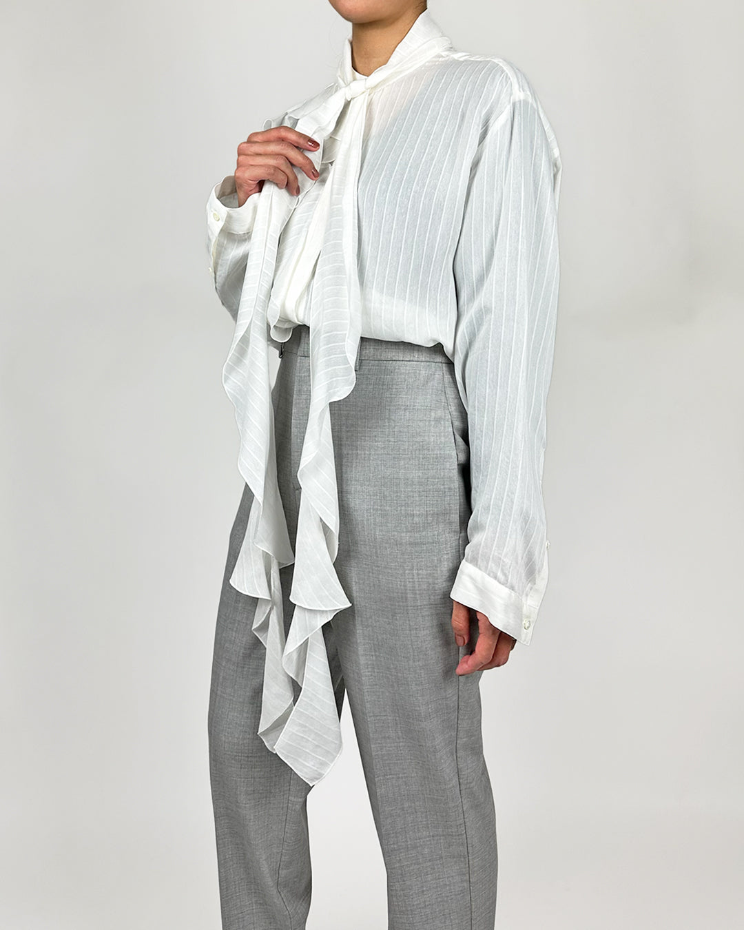 DOROTHEE SCHUMACHER【オケージョン/シルク混/フリル/Iライン】ボウタイブラウス　GG5616-44