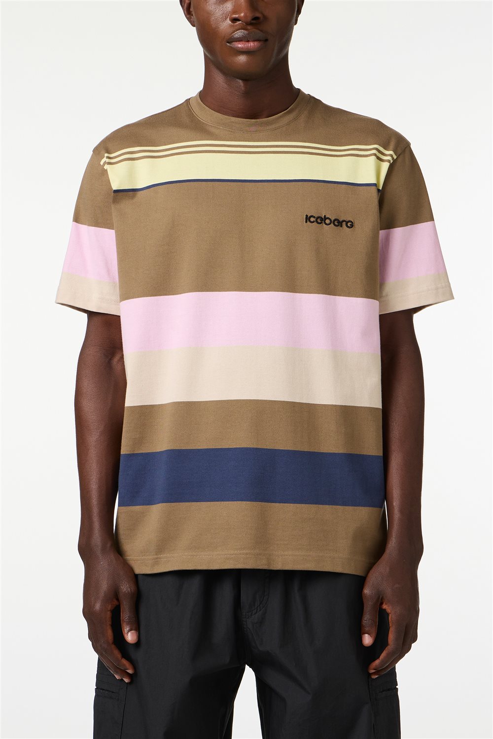 ICEBERG UOMO【メンズ/雑誌掲載/コットン/ロゴ】マルチボーターTシャツ　BI0834-31