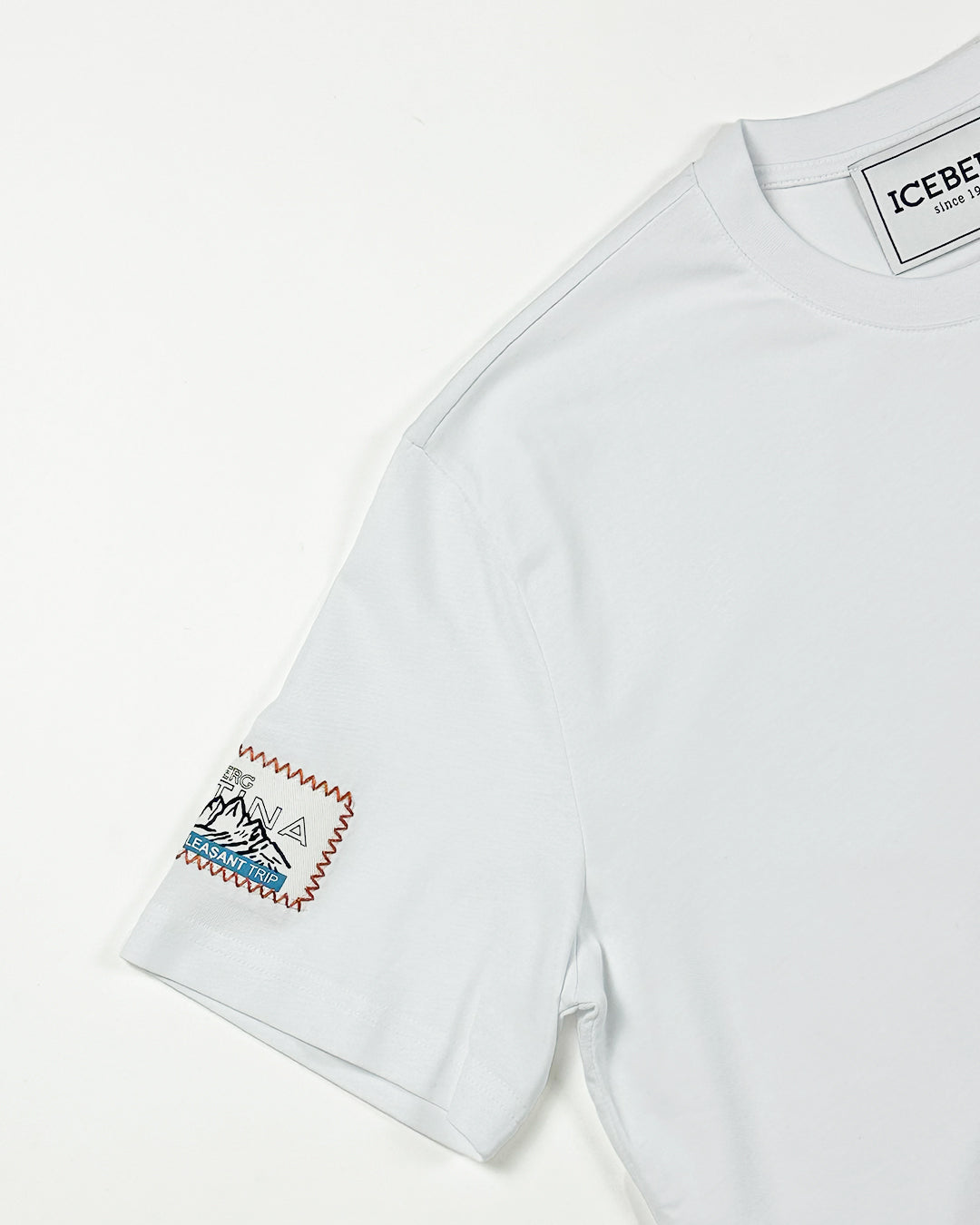ICEBERG UOMO　アイスバーグウォモ【メンズ/パッチ/刺しゅう】Tシャツ　BJ0839-19