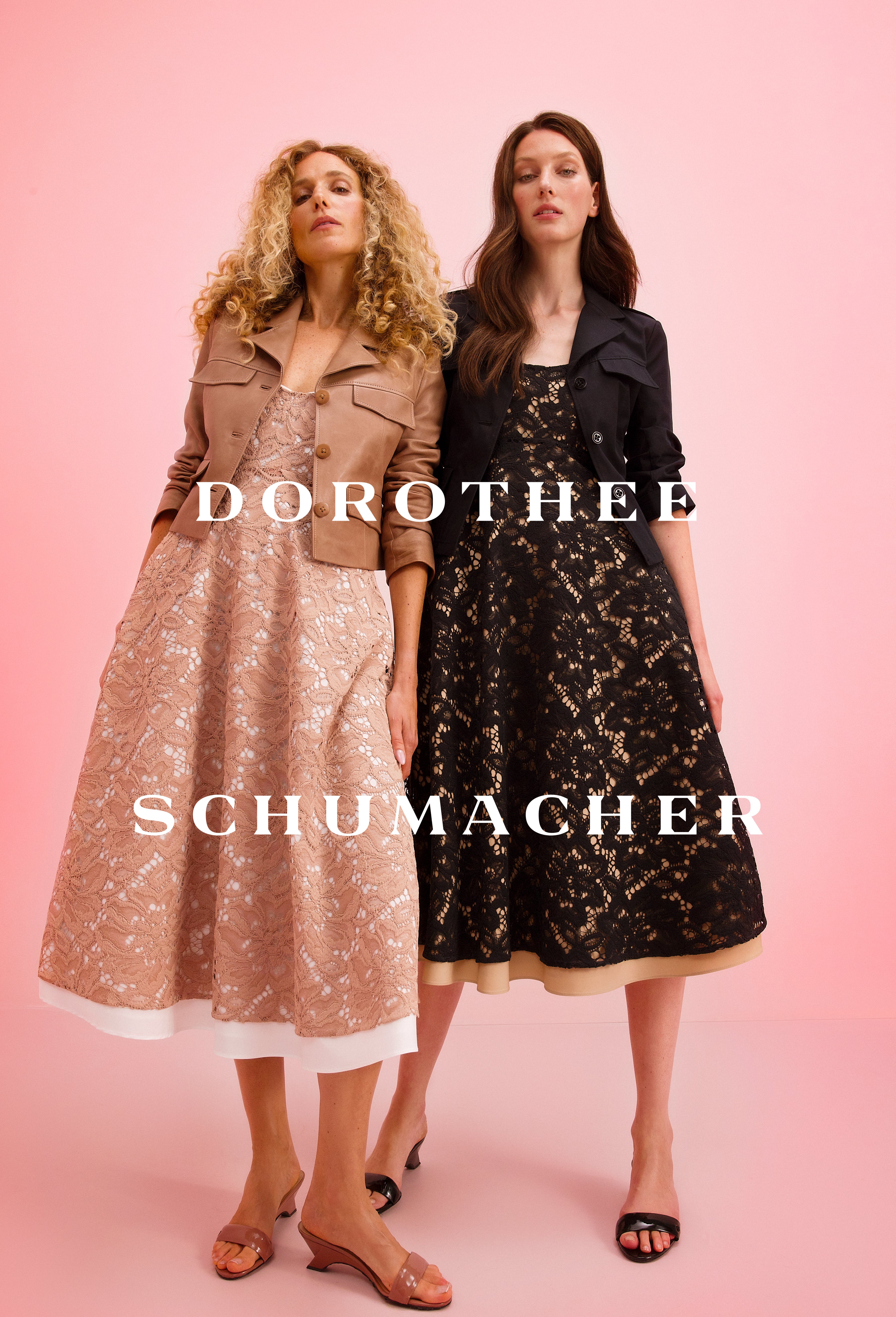 【新品未着用】P.A.R.O.S.H. イタリア製　白　ミディ丈　フレアドレス 新品未着用】P.A.R.O.S.H. イタリア製 白 ミディ丈 フレアドレス 新品