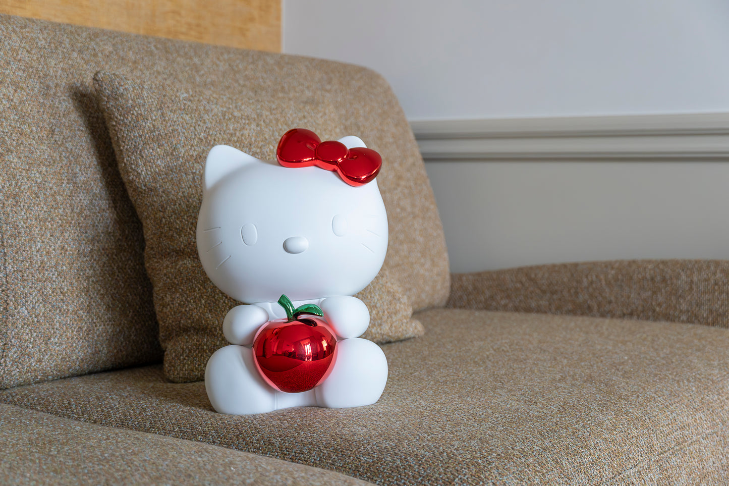 LEBLON DELIENNE【HelloKittyApple♡White&Red/ハローキティ/グロッシーアップル/Small27センチ】 LHHKAM-27