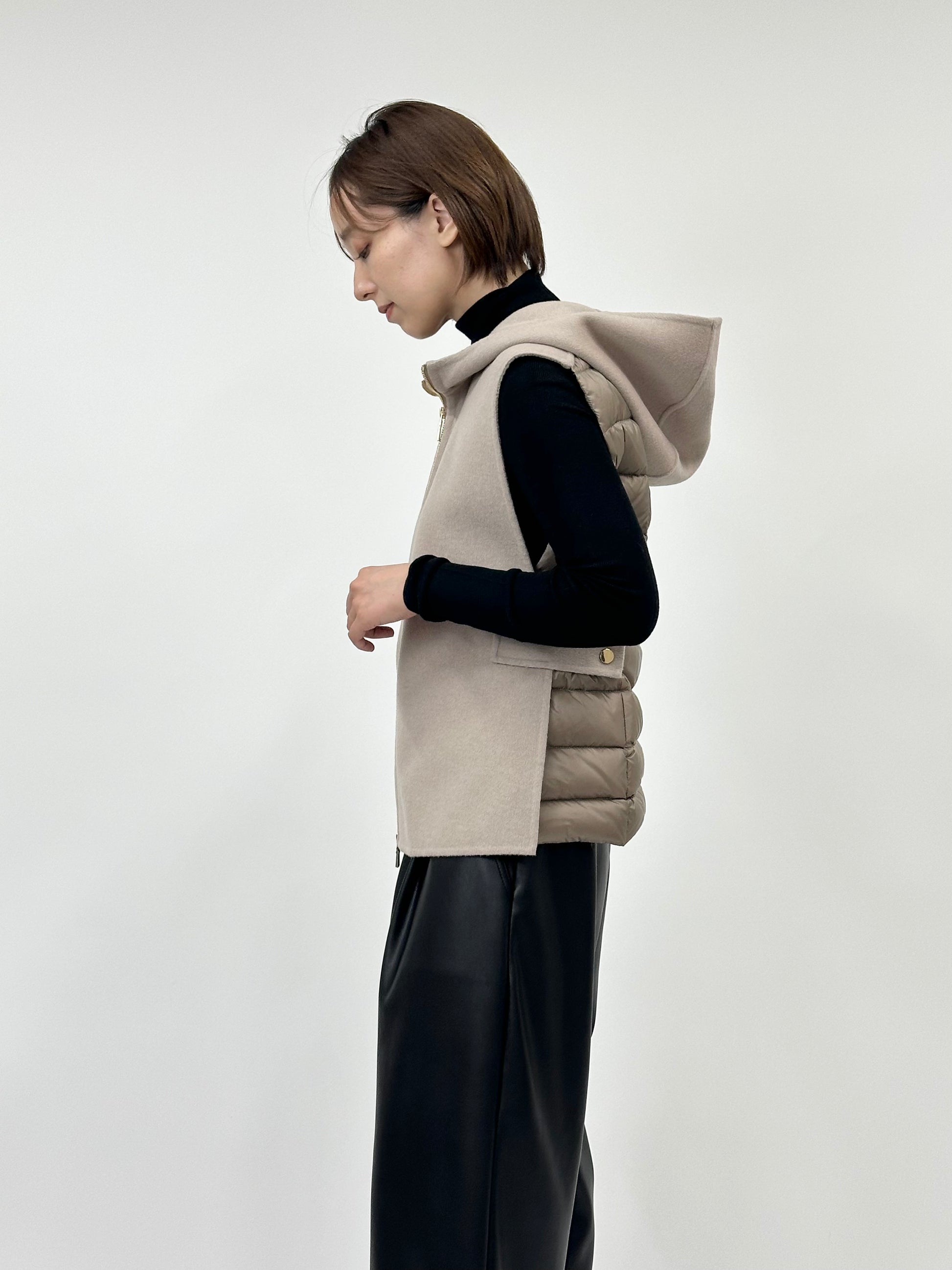SEVENTY VENEZIA セヴンティヴェネツィア【１点のみ】【Precious掲載品/ダブルフェイス/ウールカシミヤ/ダウンベスト/サイドボタン/ニュアンスカラー】フーディベスト SH0204-05