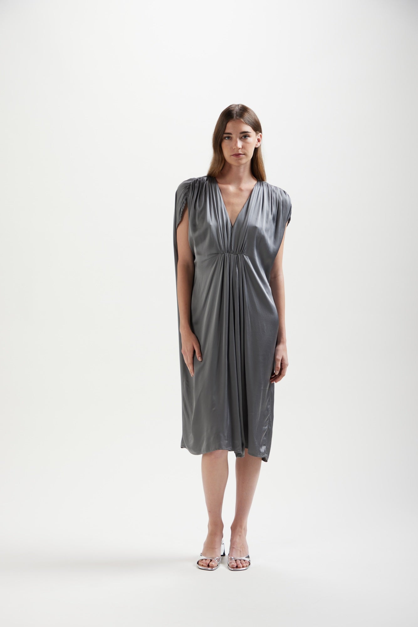 Kangra【オケージョン/ドレープ/ロング/Iライン/オン・オフ】Vネックワンピース KE0505-12