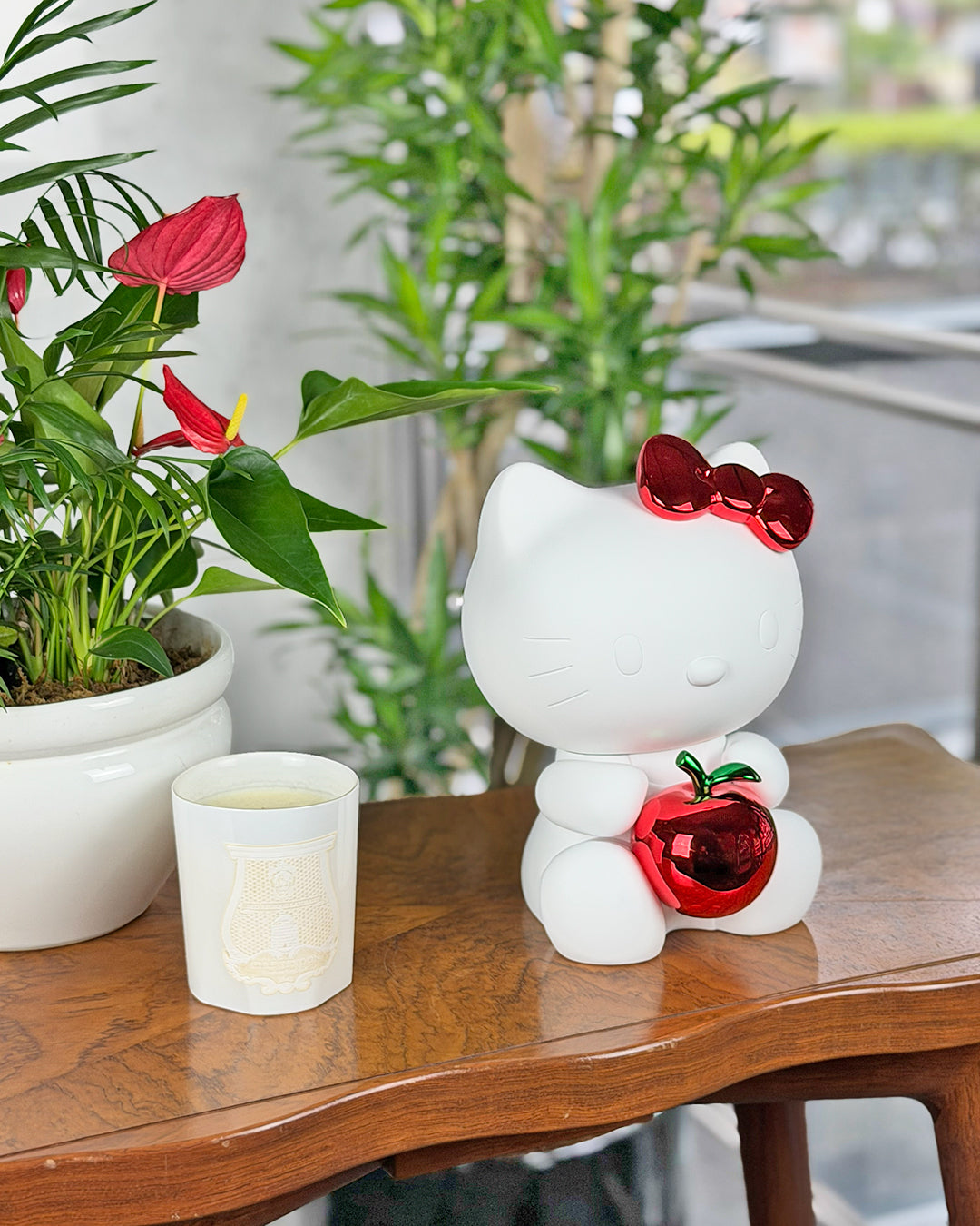 LEBLON DELIENNE【HelloKittyApple♡White&Red/ハローキティ/グロッシーアップル/Small27センチ】 LHHKAM-27