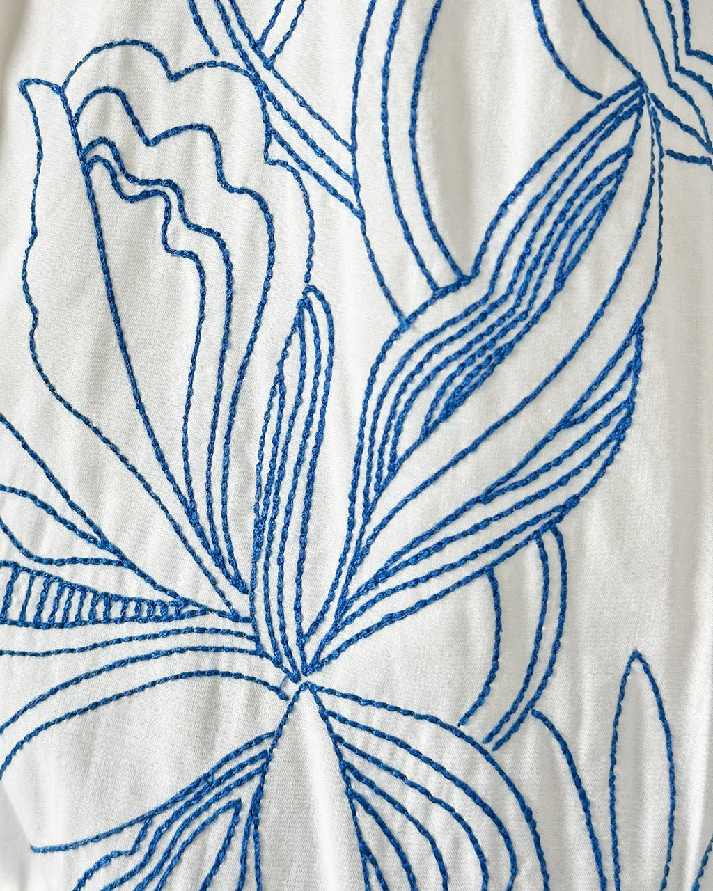 19.70【残り1点】【刺繍/シャツカラー/ロングスリーブ/Iライン】シャツブラウス TG0620-41