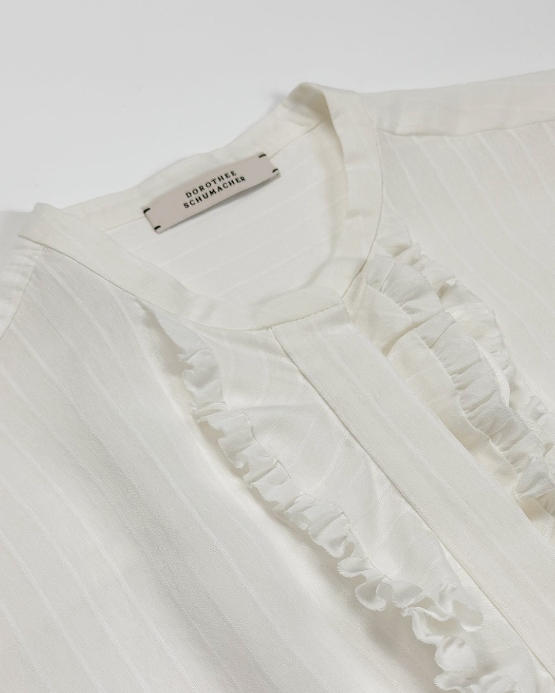 DOROTHEE SCHUMACHER【オケージョン/シルク混/ノーカラー/シフォン】フリルブラウス　GG1609-27