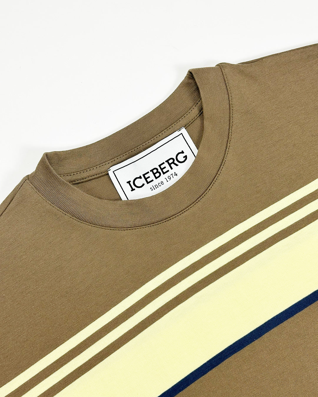 ICEBERG UOMO【メンズ/雑誌掲載/コットン/ロゴ】マルチボーターTシャツ　BI0834-31