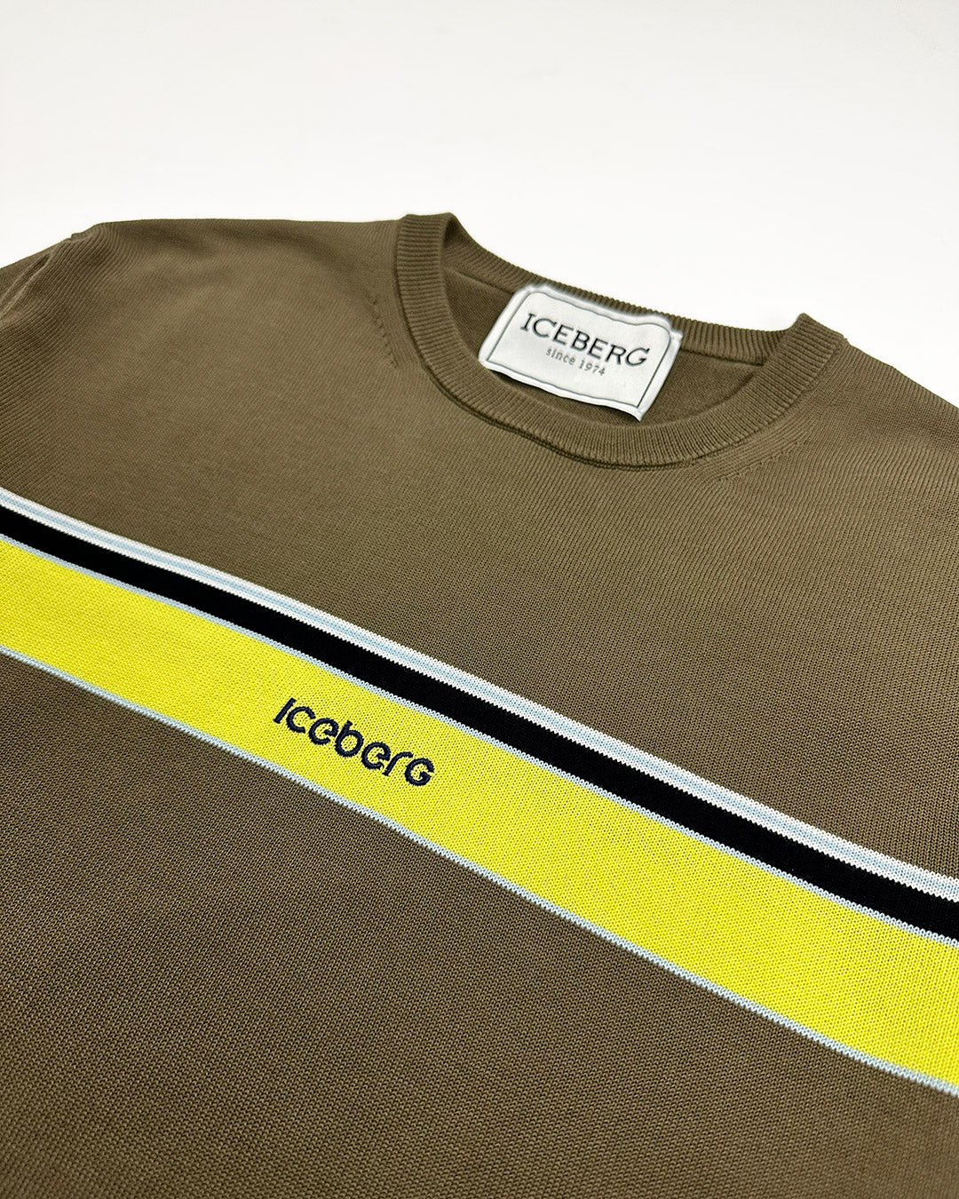 ICEBERG UOMO【メンズ/雑誌掲載/サマーニット/コットン/ロゴ】ロゴサマーニット　BI0711-39