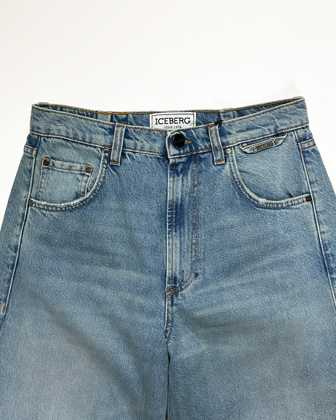 ICEBERG【春デニム/バレル/ワイド/ロゴ】バレルデニム　II0303-03