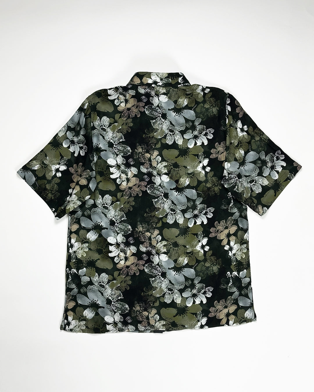 ICEBERG UOMO【メンズ/雑誌掲載/シャツ/ボタニカル/レーヨン】ボタニカルシャツ　BI0608-19