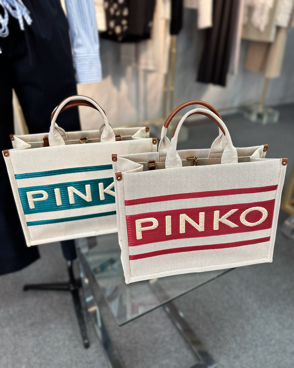 PINKO　トートバッグ　PD9908-06
