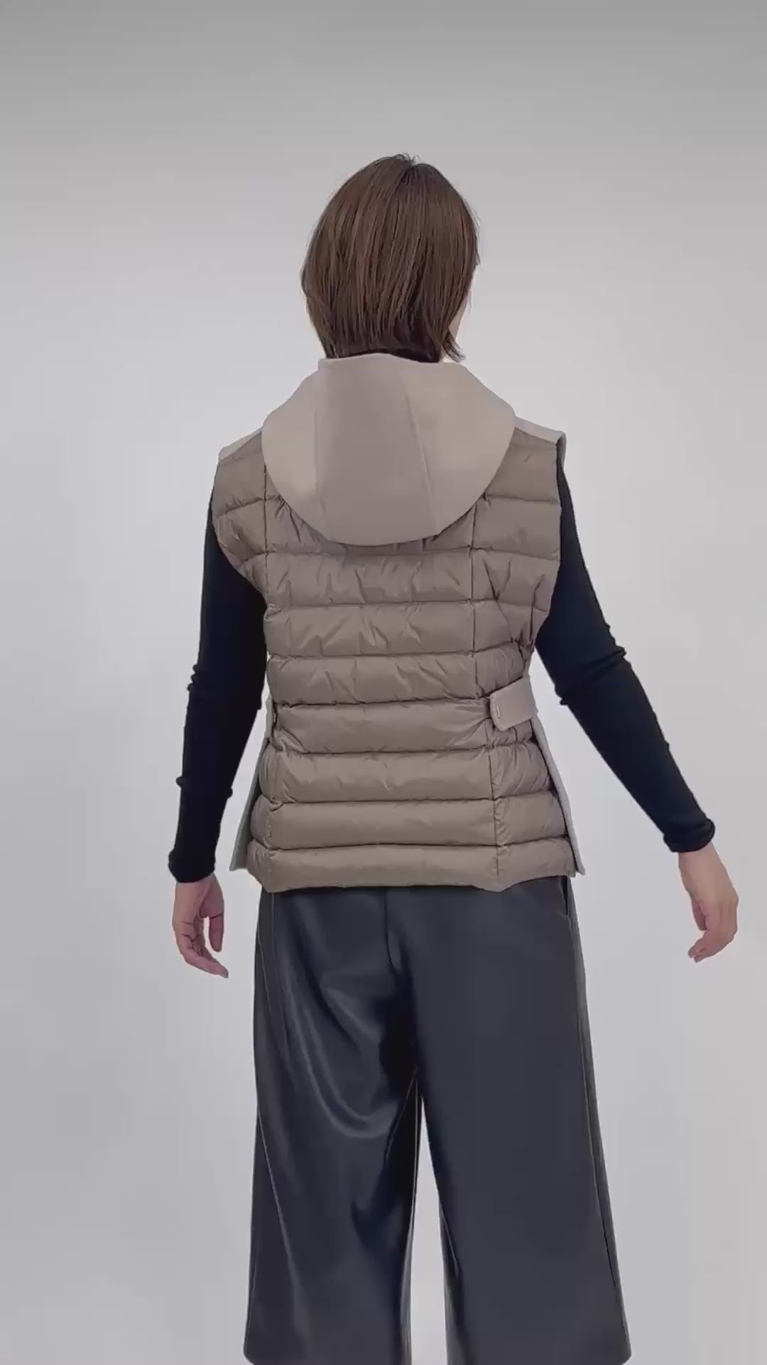 SEVENTY VENEZIA セヴンティヴェネツィア【１点のみ】【Precious掲載品/ダブルフェイス/ウールカシミヤ/ダウンベスト/サイドボタン/ニュアンスカラー】フーディベスト SH0204-05
